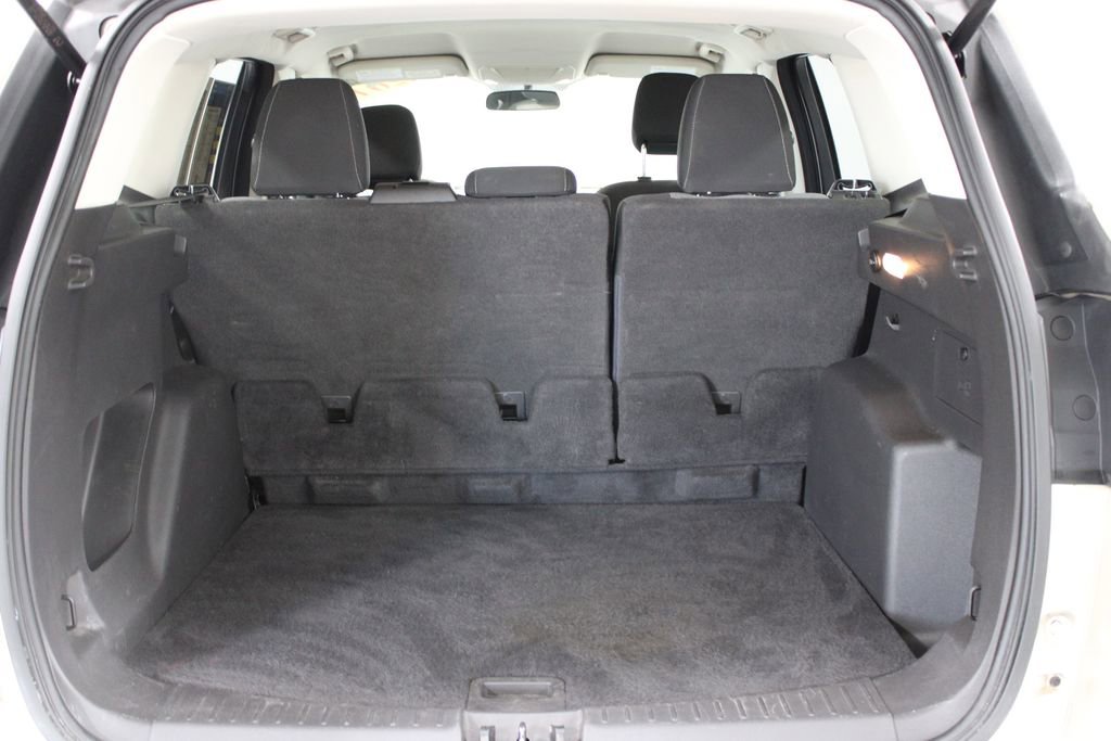 Used 2018 Ford Escape SE FWD image 14