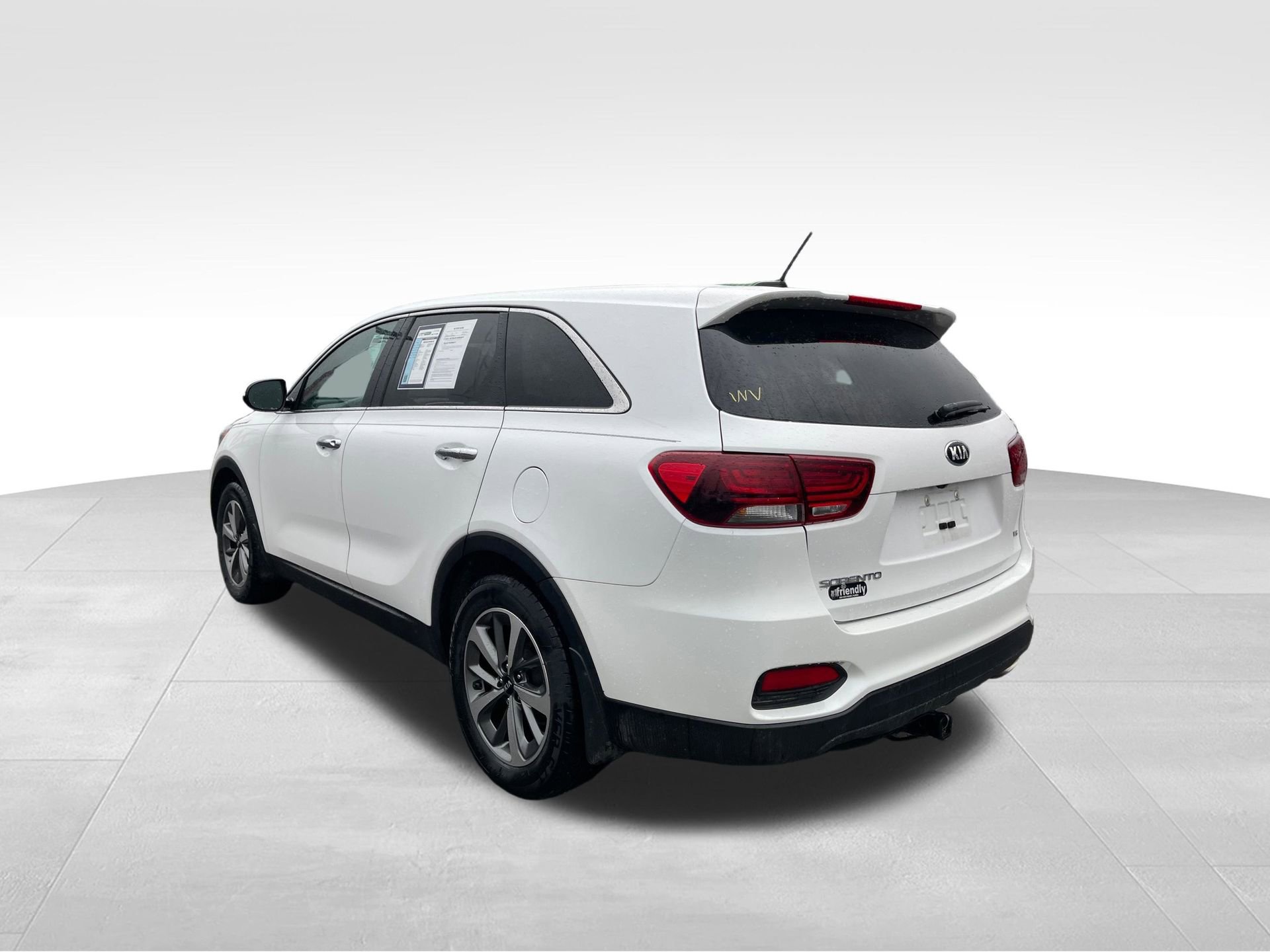 Used 2020 Kia Sorento LX image 8