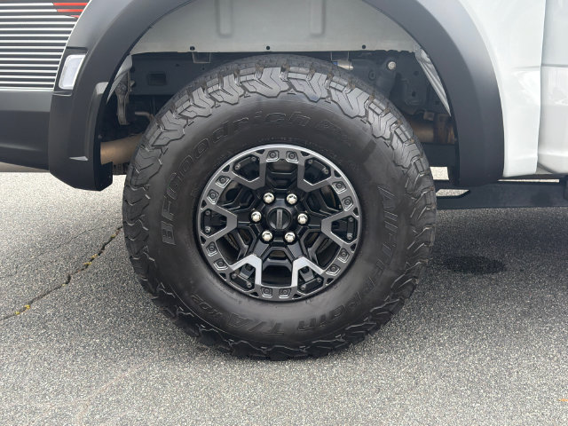 Certified 2024 Ford F150 Raptor w/ Equipment Group 803A Raptor R AWD/4WD image 19