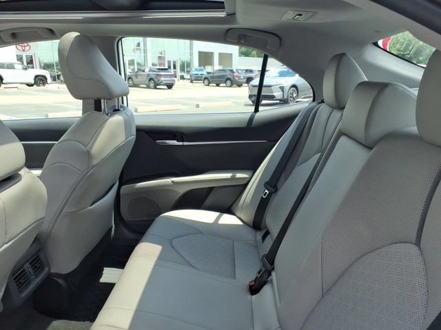 Used 2022 Toyota Camry XSE w/ Navigation Package FWD image 7