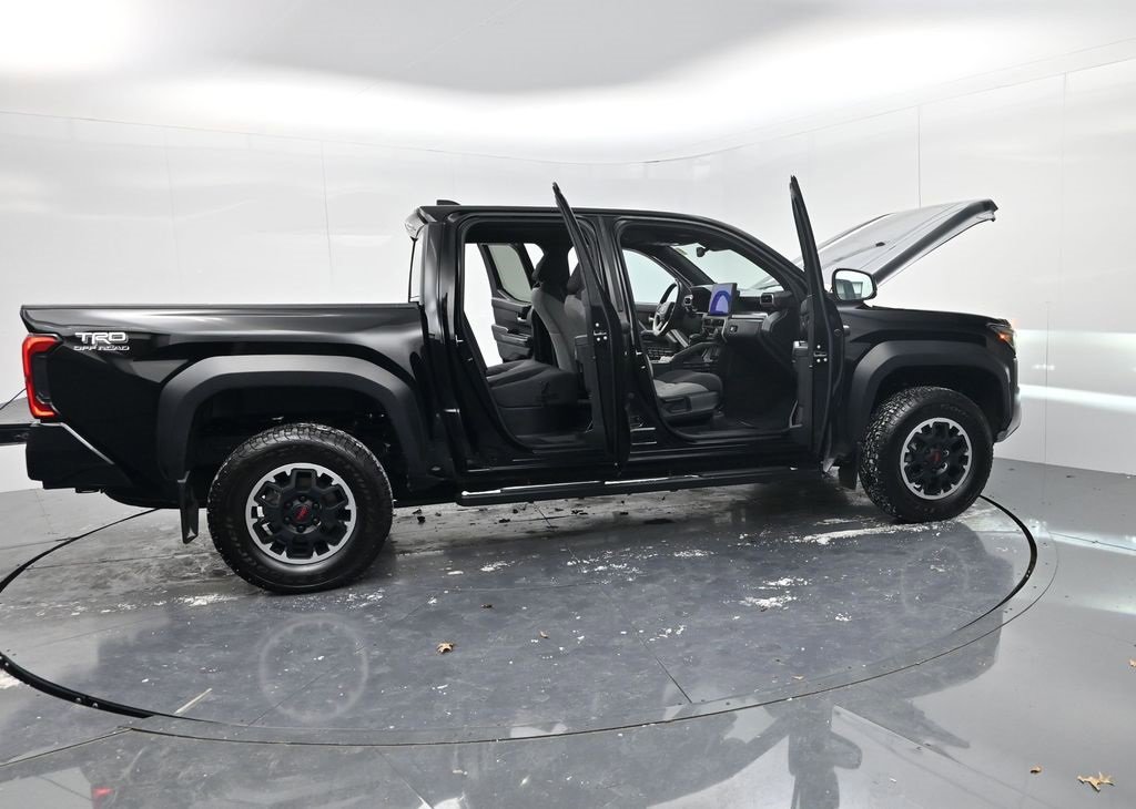 Used 2024 Toyota Tacoma TRD Off-Road image 52