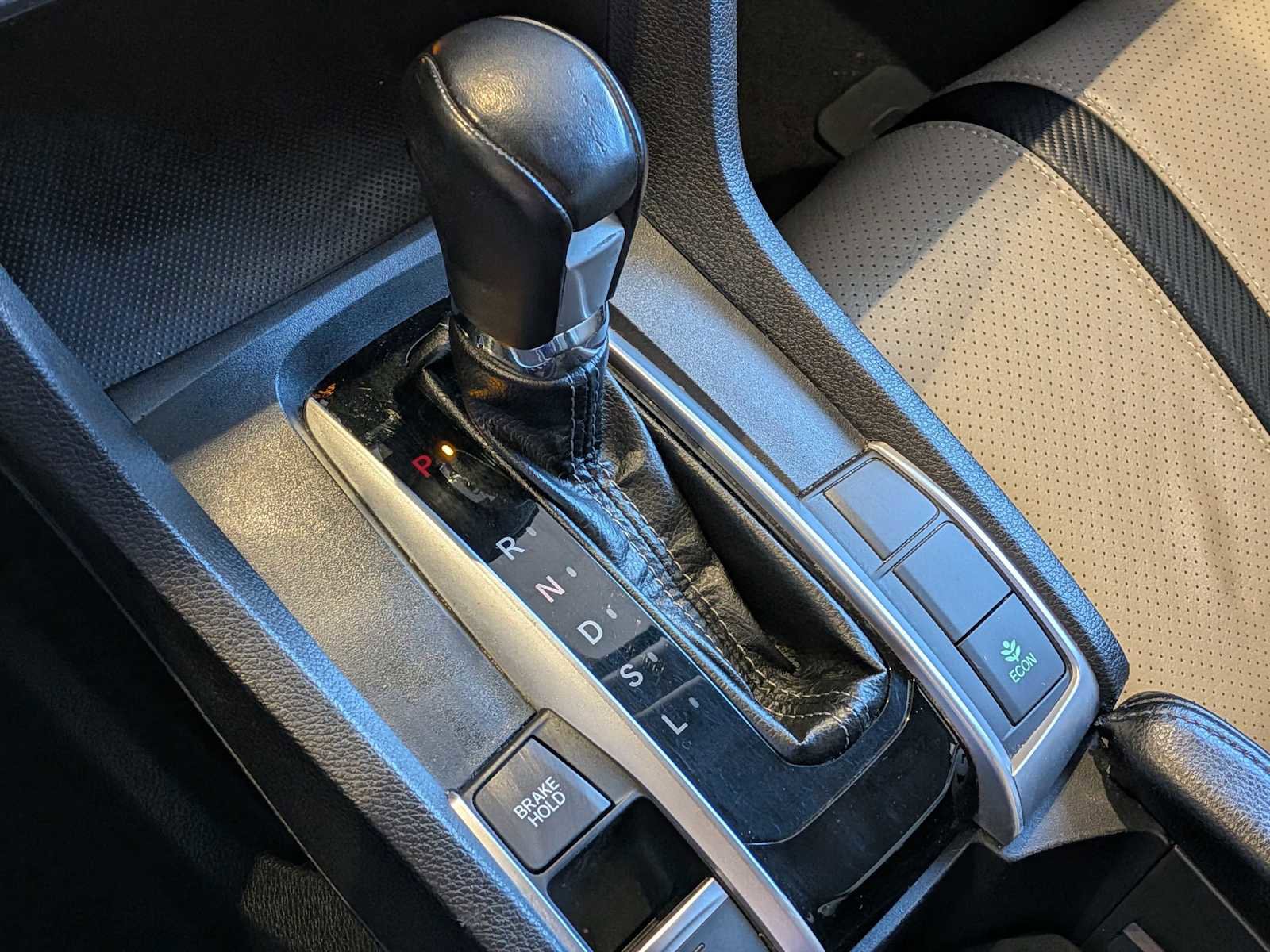 Used 2019 Honda Civic EX image 30