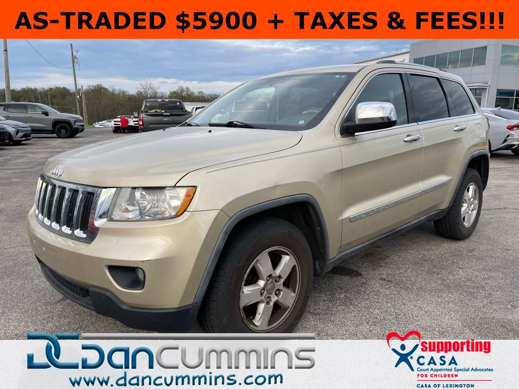 Used 2011 Jeep Grand Cherokee Laredo image 1