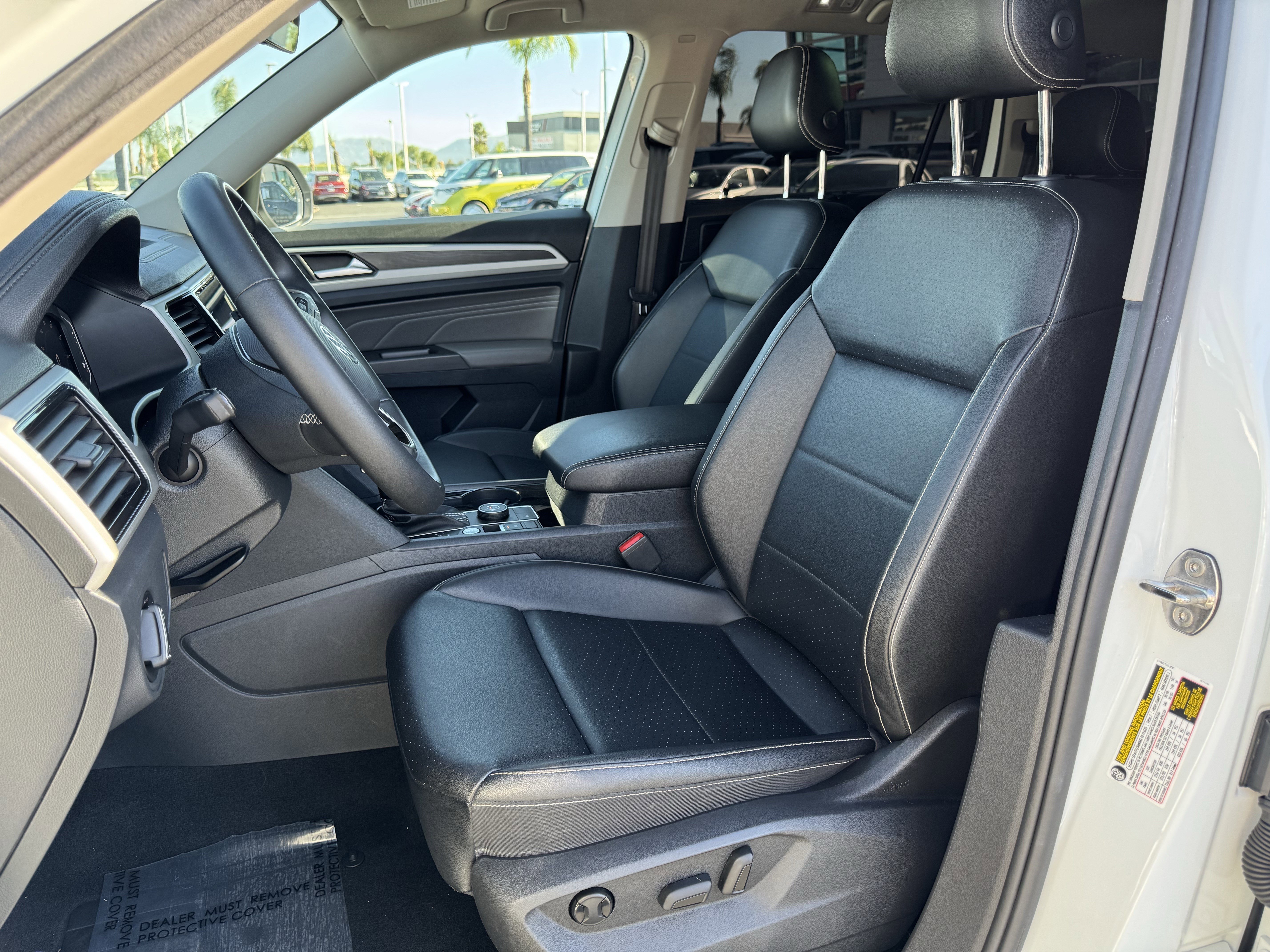 Used 2022 Volkswagen Atlas SE image 16