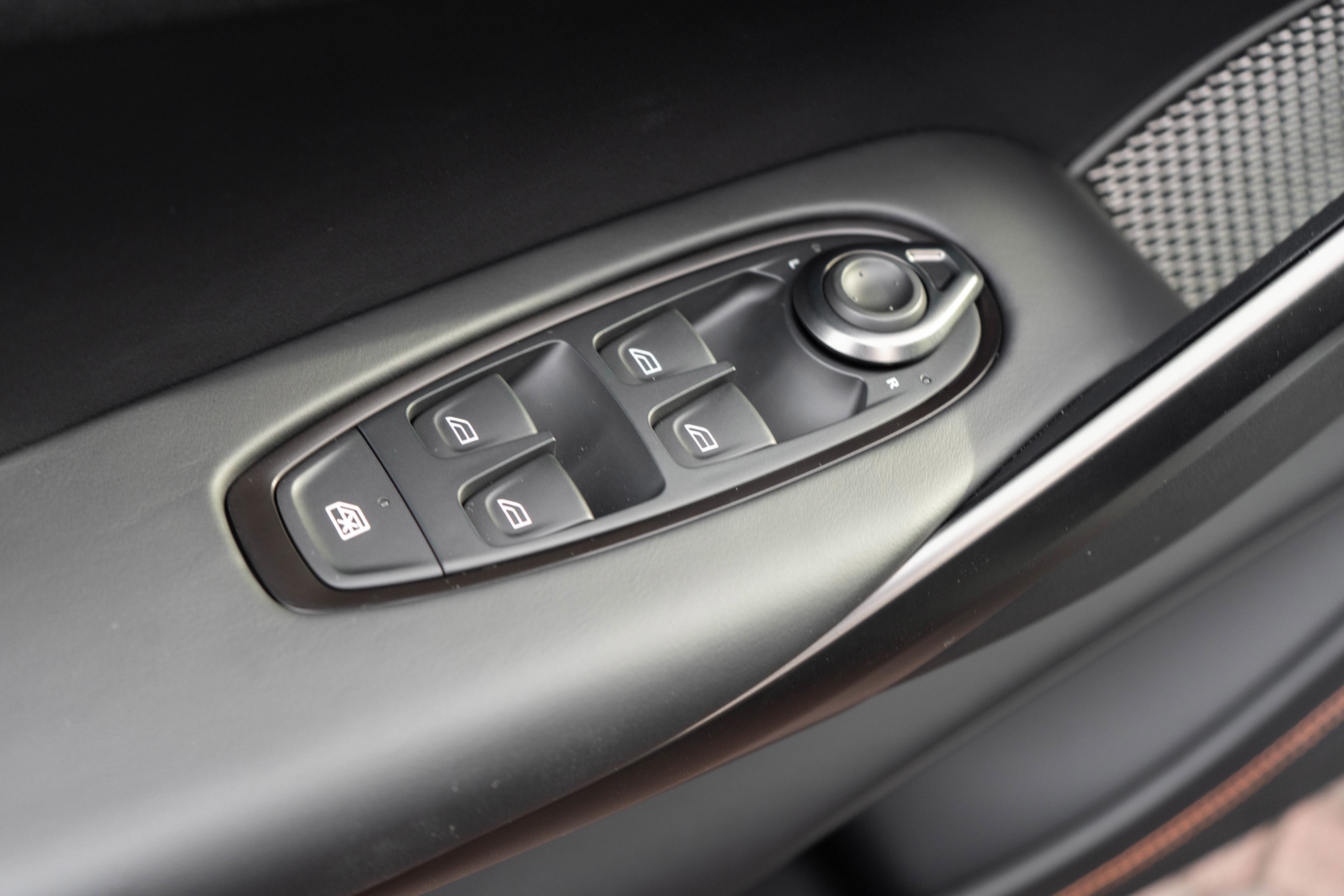 New 2026 Aston Martin DBX 707 AWD/4WD image 15