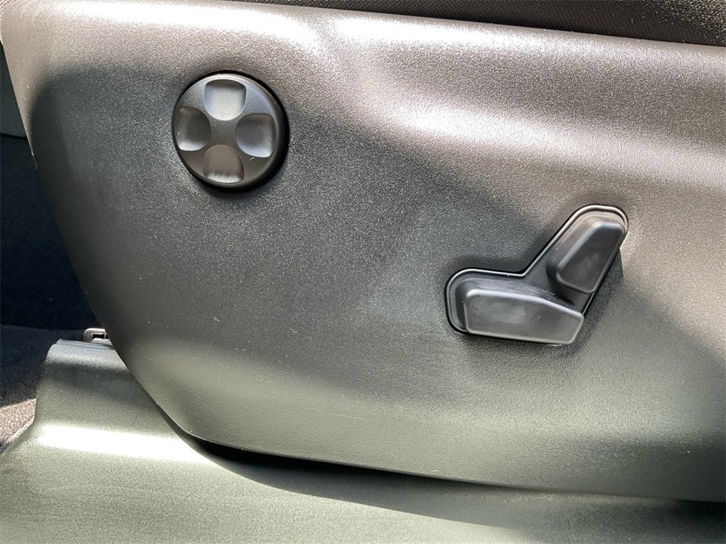 New 2025 Dodge Durango GT w/ Blacktop Package image 31