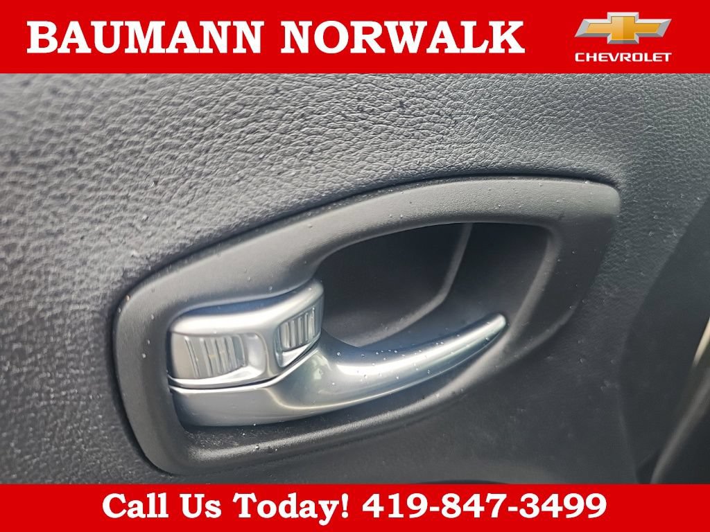 Used 2019 Jeep Compass Limited AWD/4WD image 37