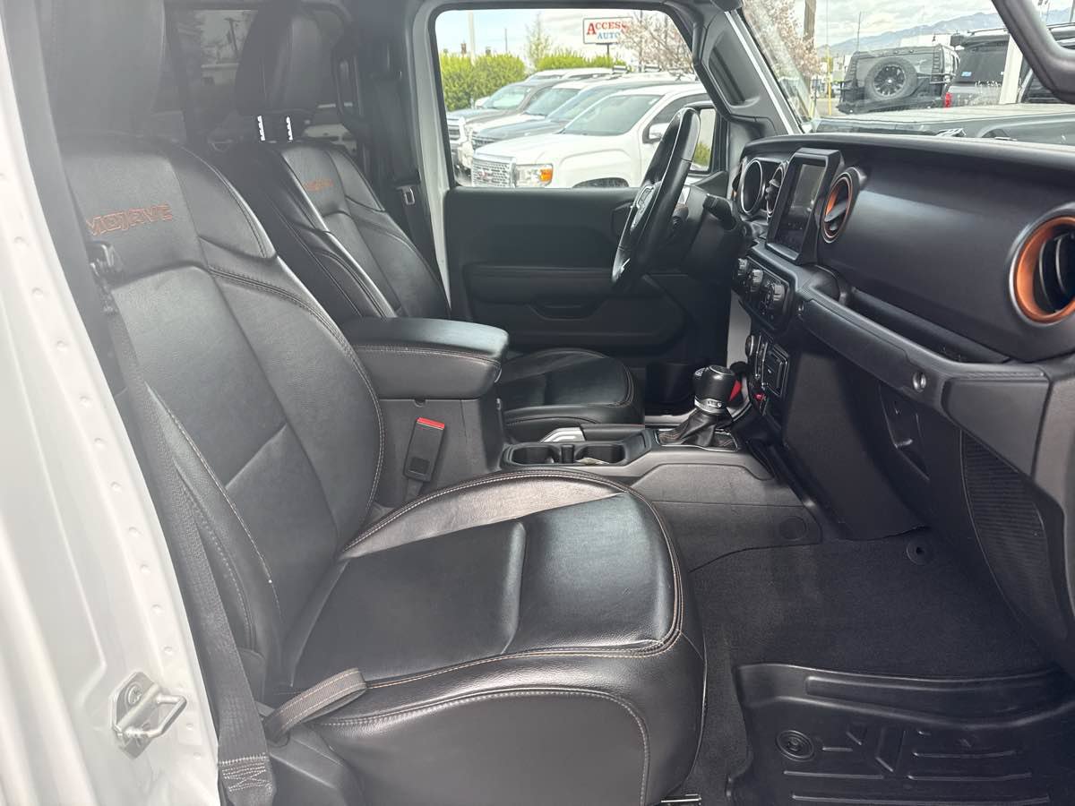 Used 2022 Jeep Gladiator Mojave w/ Trailer Tow Package AWD/4WD image 19