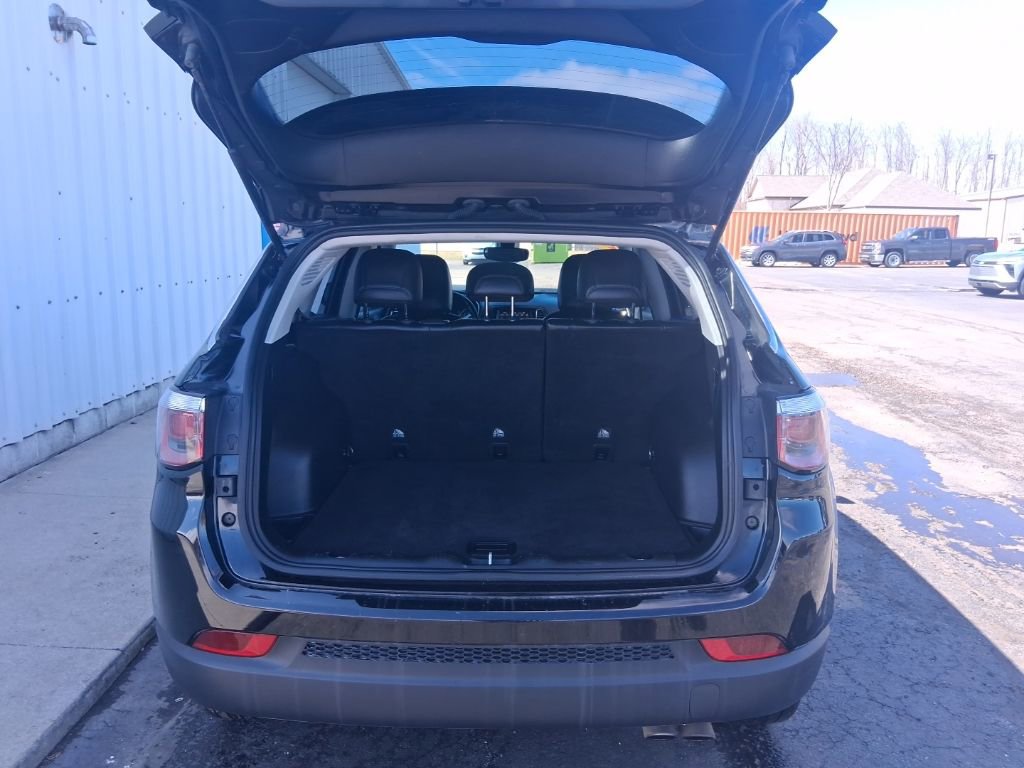 Used 2020 Jeep Compass Limited image 12