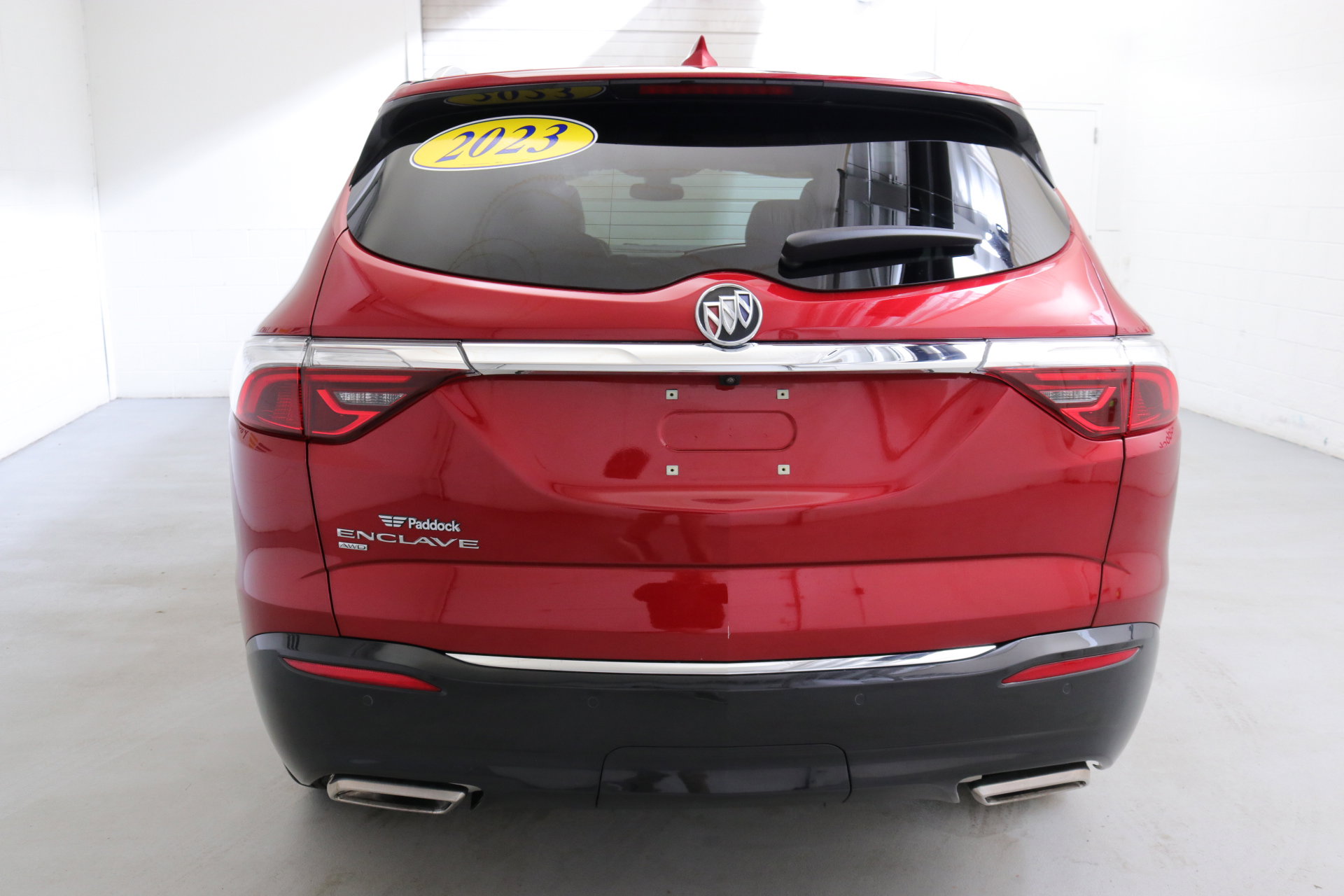 Used 2023 Buick Enclave Essence w/ Experience Buick Package image 7