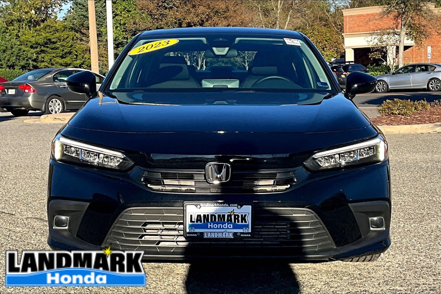 Used 2023 Honda Civic EX image 3