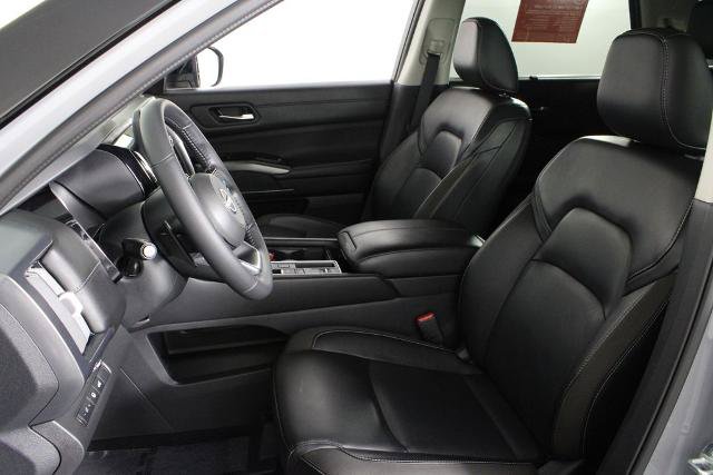 Certified 2024 Nissan Pathfinder SL FWD image 21