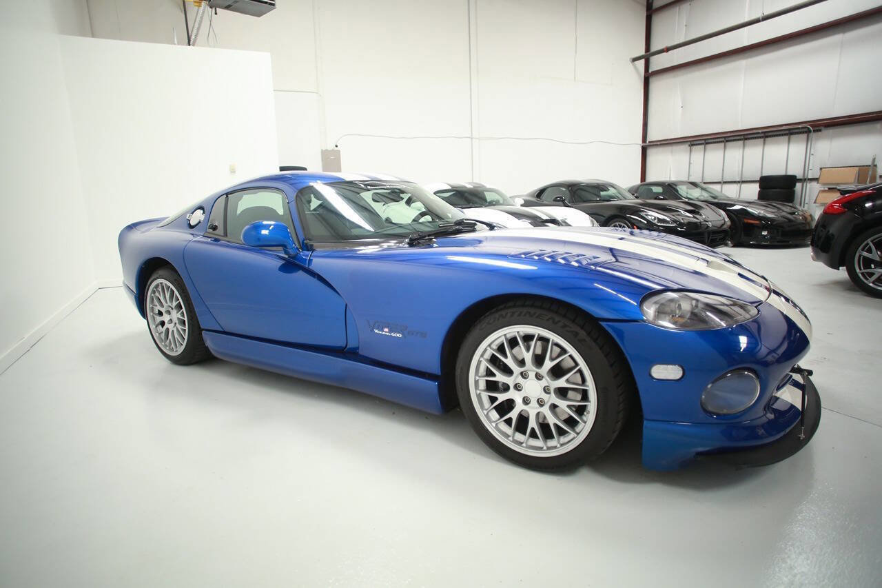 Used 1997 Dodge Viper GTS RWD image 8