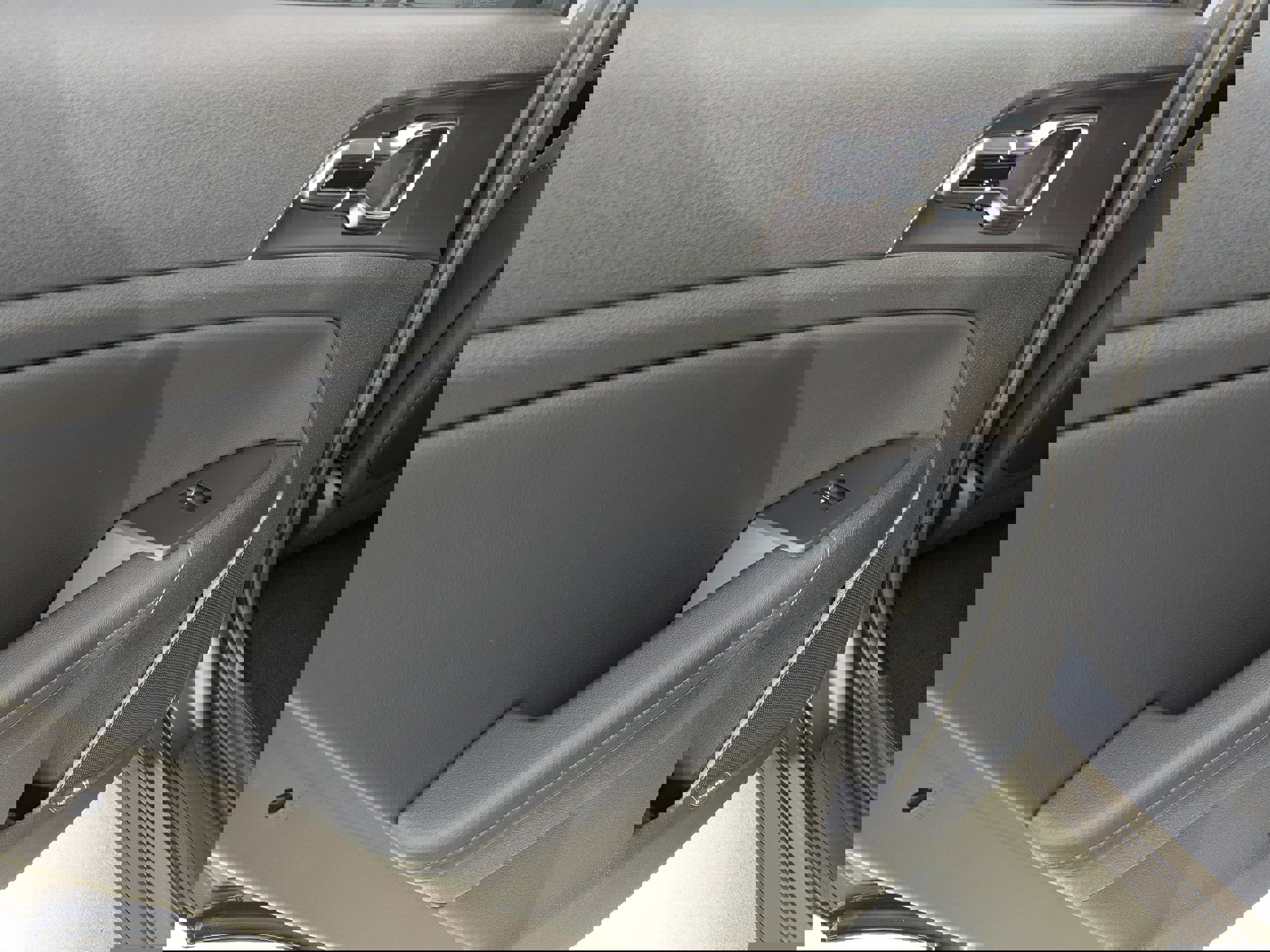 New 2026 Kia Sportage SX image 4