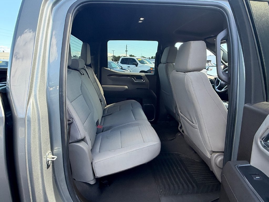 Used 2025 Chevrolet Silverado 1500 LT RWD image 15