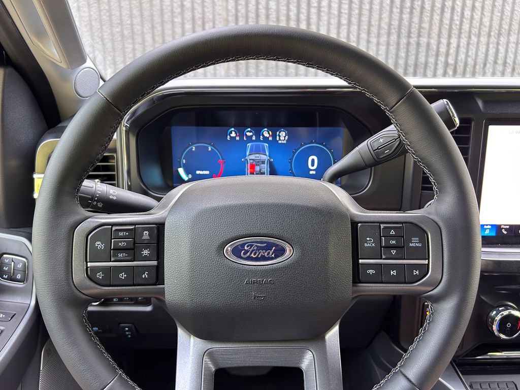 New 2026 Ford F250 Lariat w/ Black Appearance Package AWD/4WD image 31