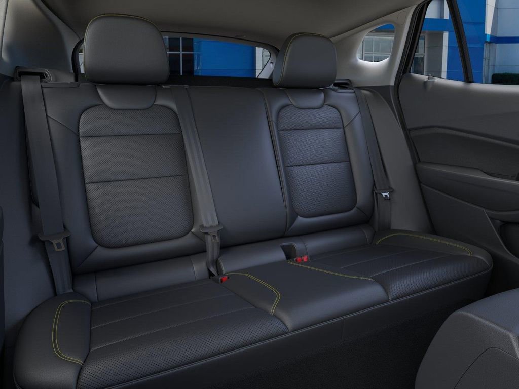New 2026 Chevrolet Trax ACTIV FWD image 17