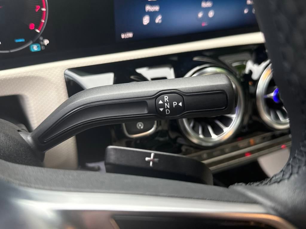 Used 2025 Mercedes-Benz CLA 250 4MATIC image 24