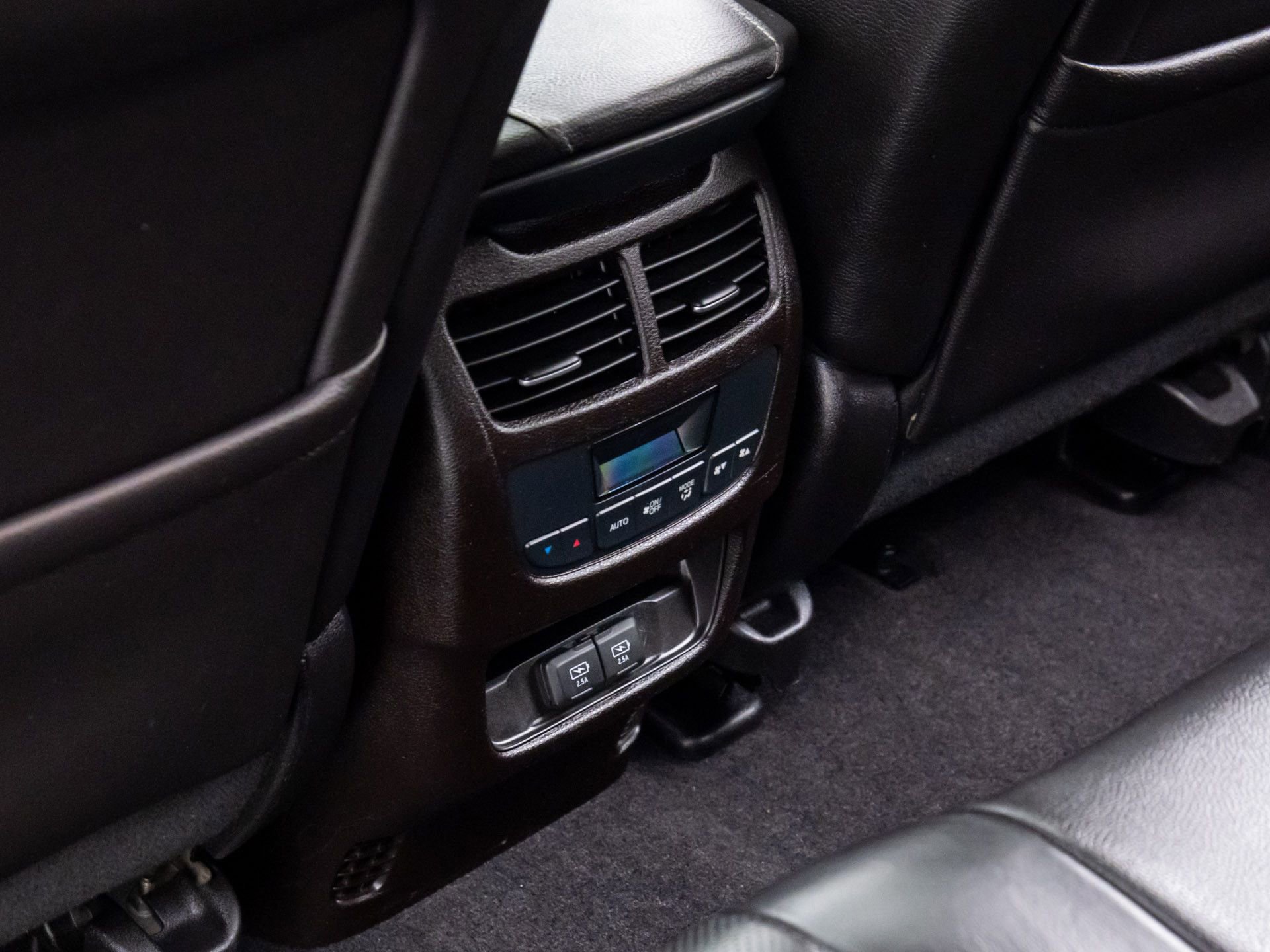 Used 2019 Acura MDX SH-AWD w/ Technology Package image 18