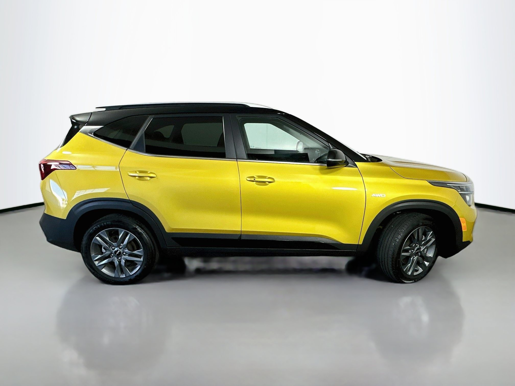 Certified 2023 Kia Seltos S AWD/4WD image 8