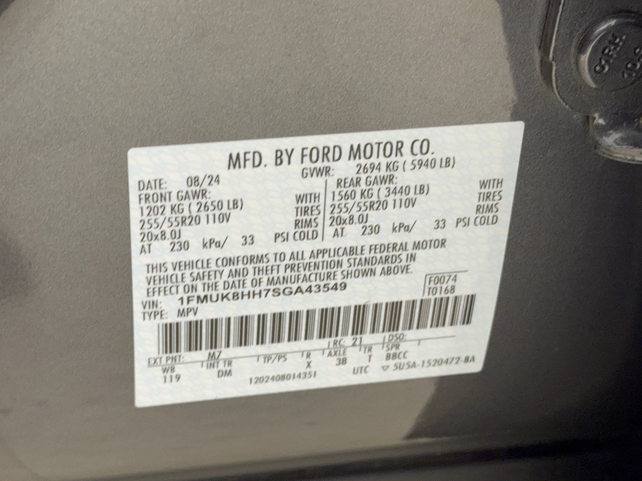 Used 2025 Ford Explorer Platinum w/ LUX Leather Package AWD/4WD image 32