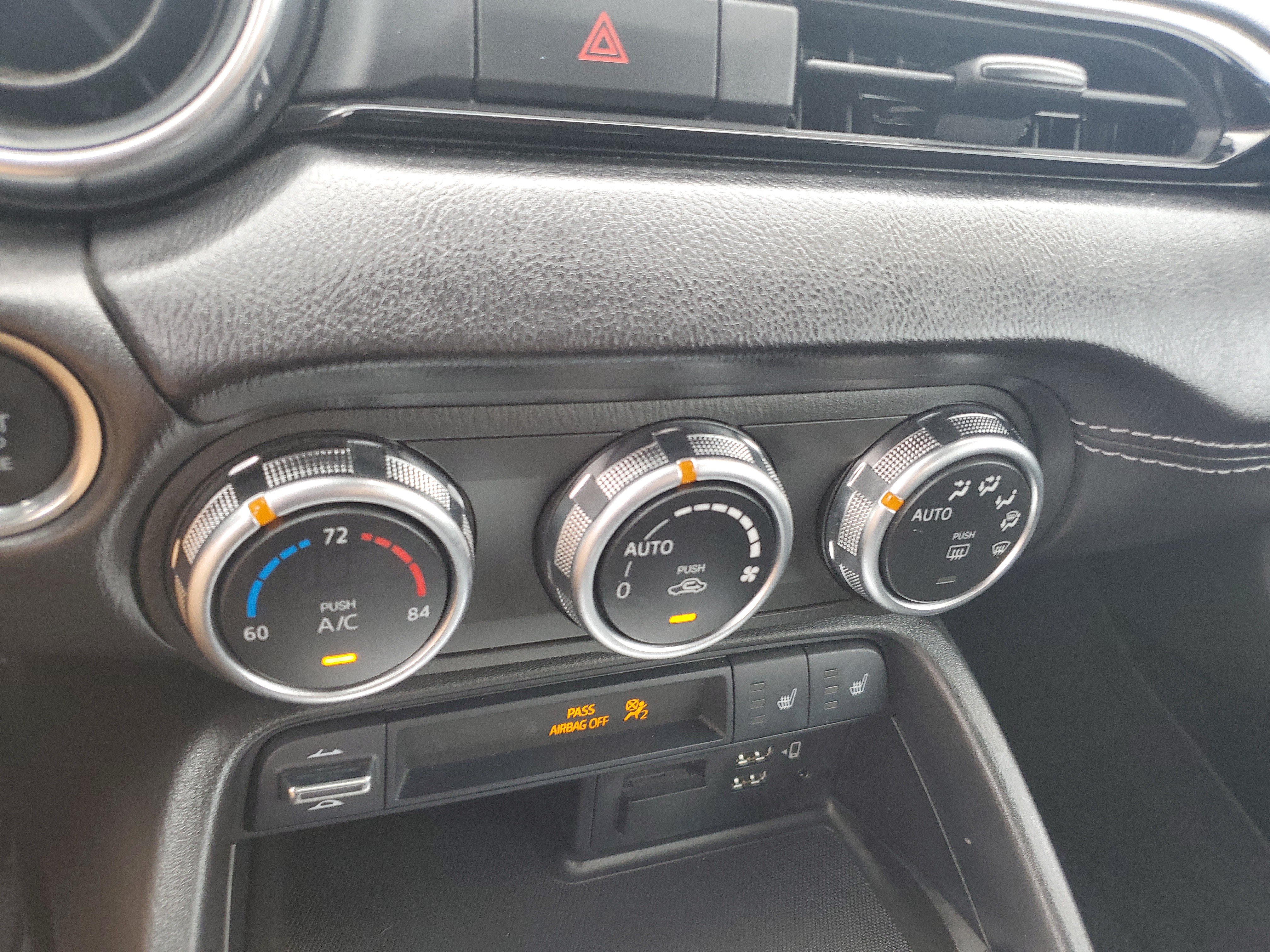 Used 2023 MAZDA MX-5 Miata Grand Touring RWD image 24