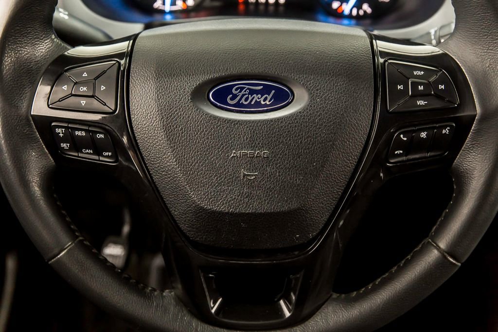 Used 2018 Ford Explorer XLT image 22