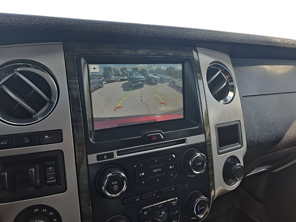 Used 2017 Ford Expedition EL Limited w/ Equipment Group 301A AWD/4WD image 31