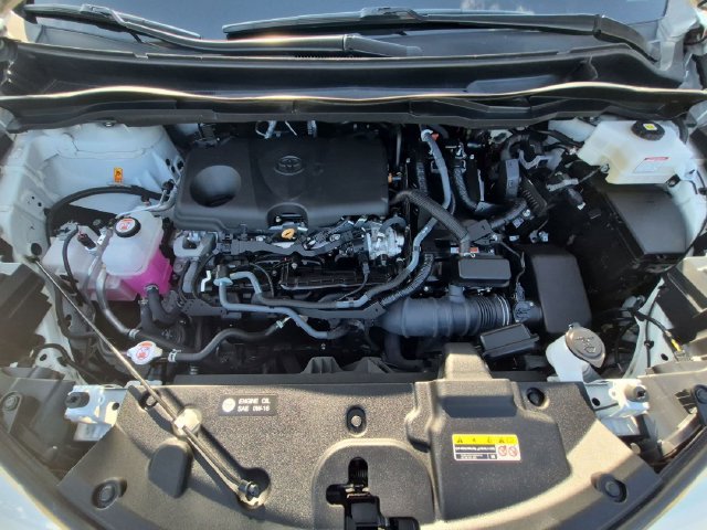 Certified 2025 Toyota Sienna LE FWD image 32