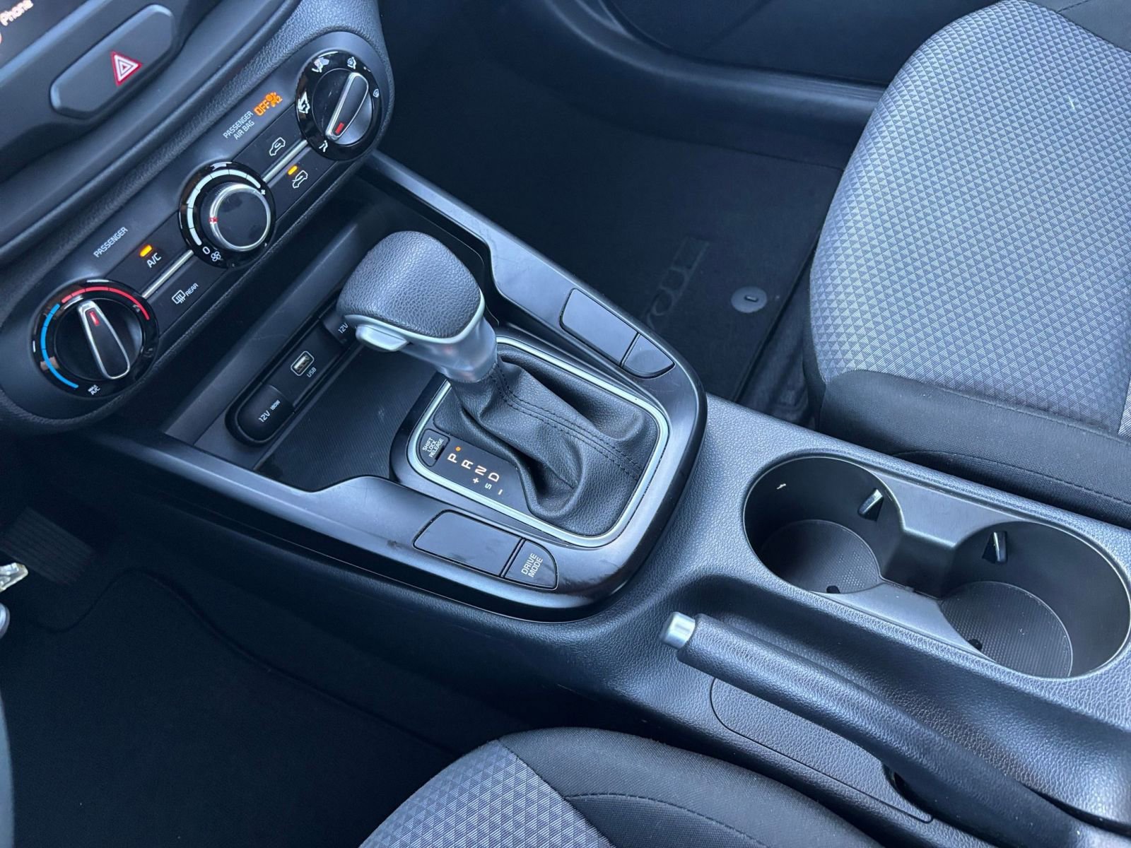 Used 2025 Kia Soul LX w/ LX Technology Package image 39