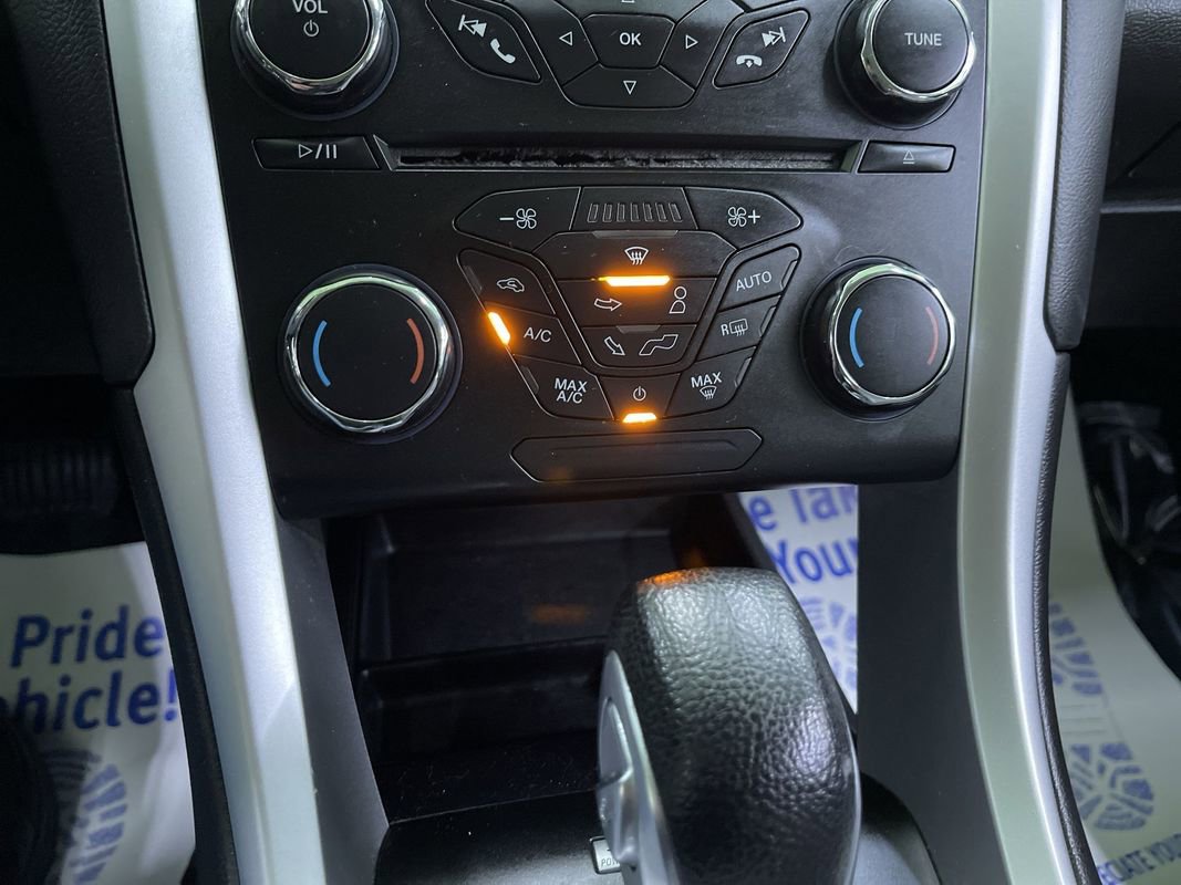 Used 2014 Ford Fusion S image 22