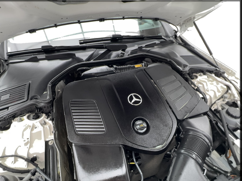 Used 2025 Mercedes-Benz CLE 300 4MATIC Coupe image 20