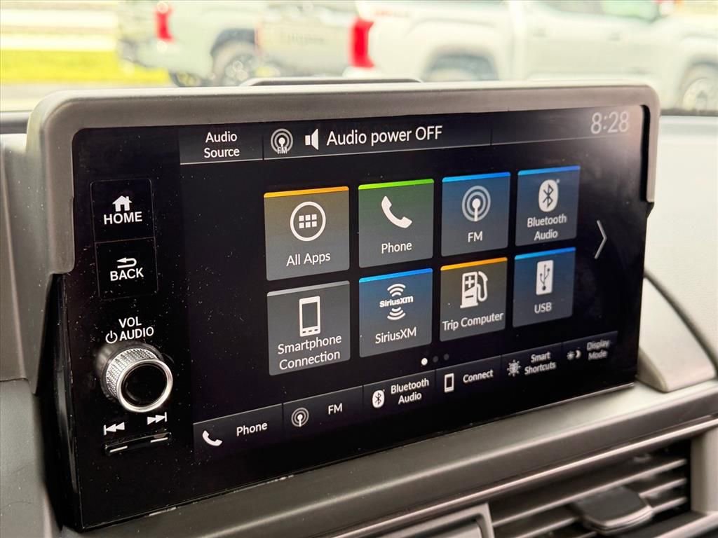 Used 2025 Honda Pilot TrailSport image 23