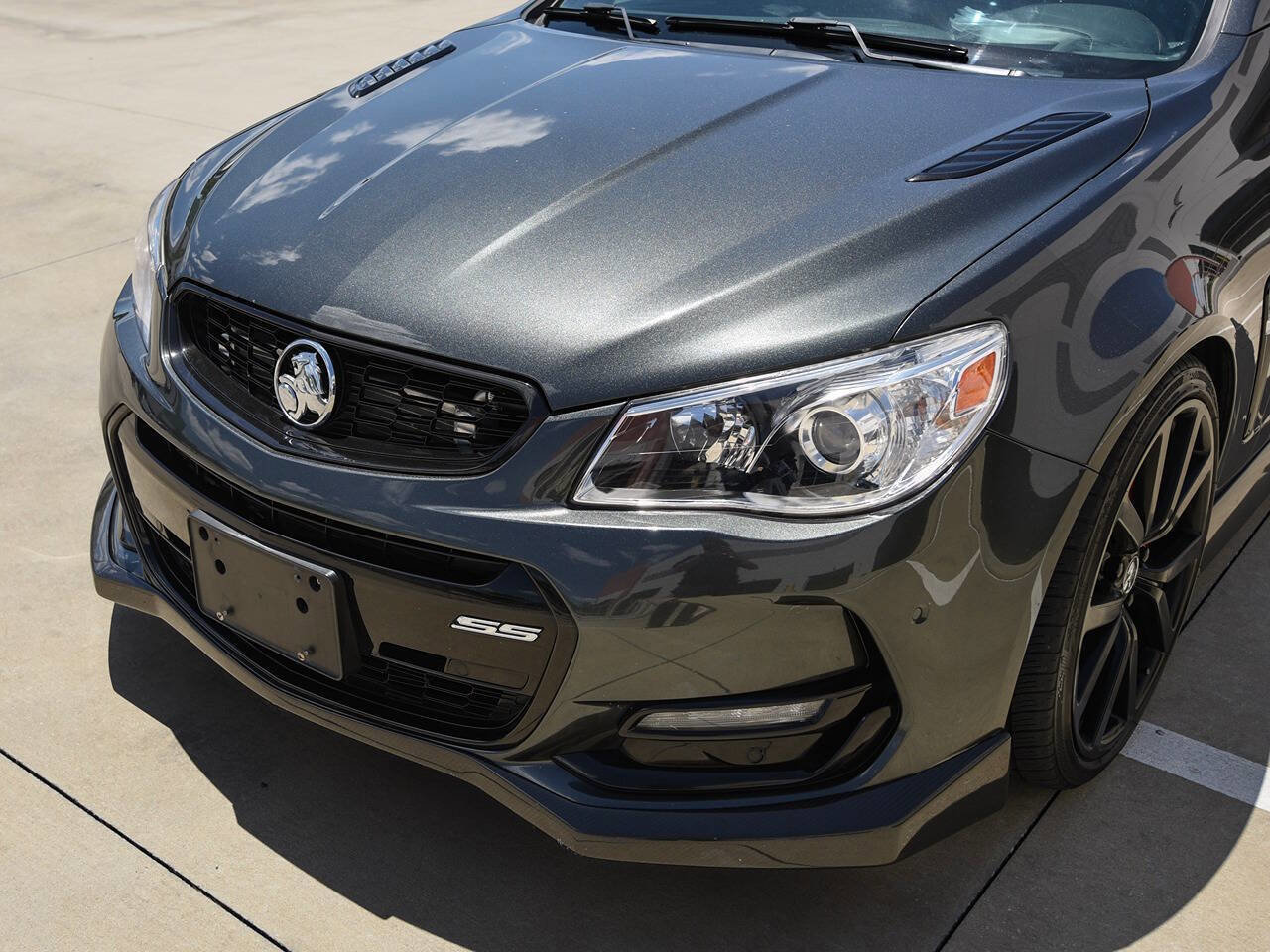 Used 2017 Chevrolet SS RWD image 14