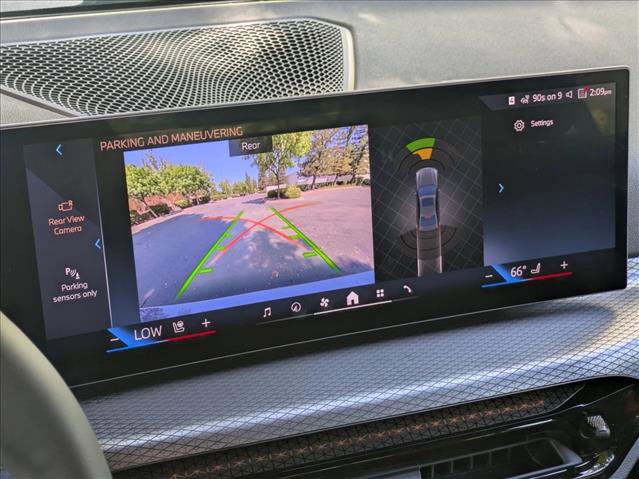 Used 2025 BMW 330i Sedan w/ Convenience Package image 14