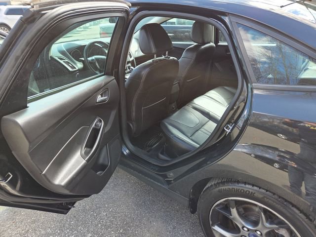 Used 2014 Ford Focus SE w/ Equipment Group 201A image 34