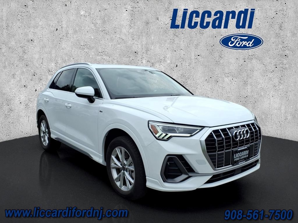 Used 2025 Audi Q3 2.0T Premium AWD/4WD image 1