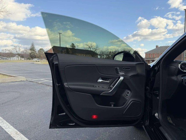 Used 2023 Mercedes-Benz CLA 250 4MATIC image 25