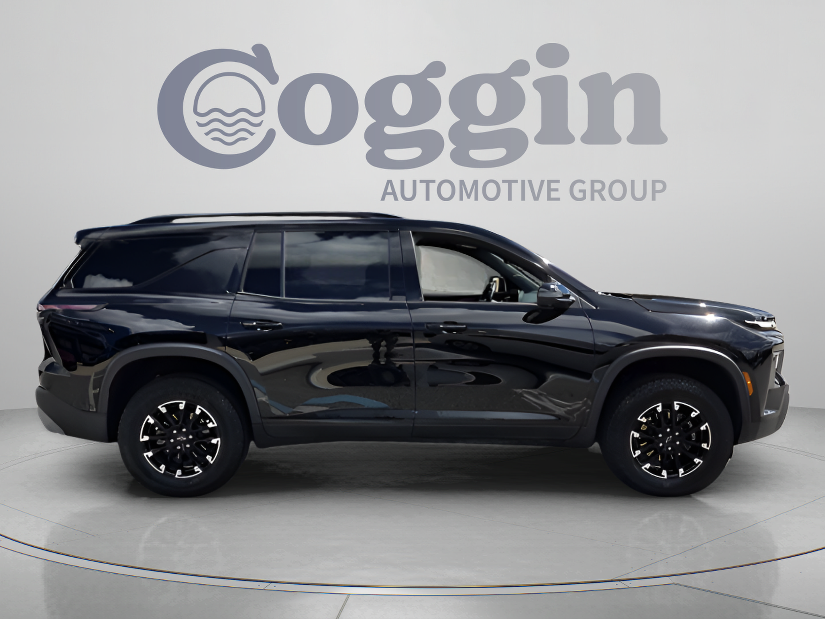 Certified 2024 Chevrolet Traverse Z71 w/ Enhanced Driving Package AWD/4WD image 6