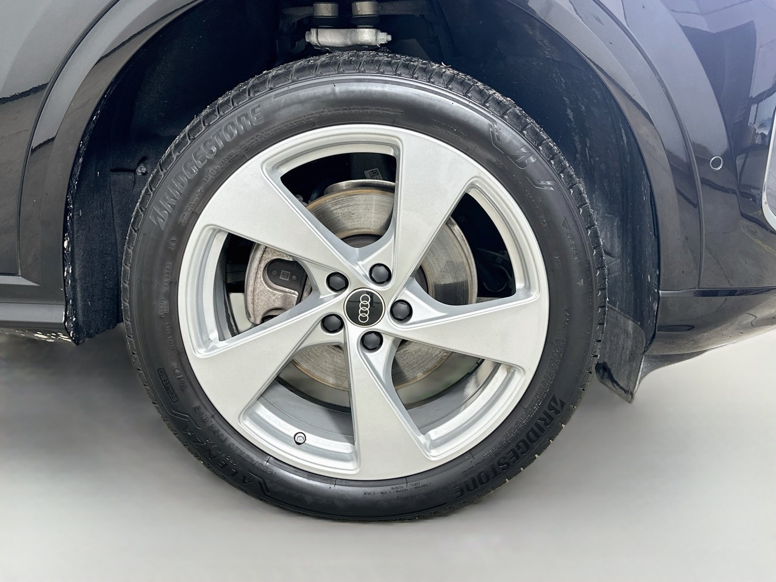 Certified 2025 Audi Q5 Premium AWD/4WD image 10