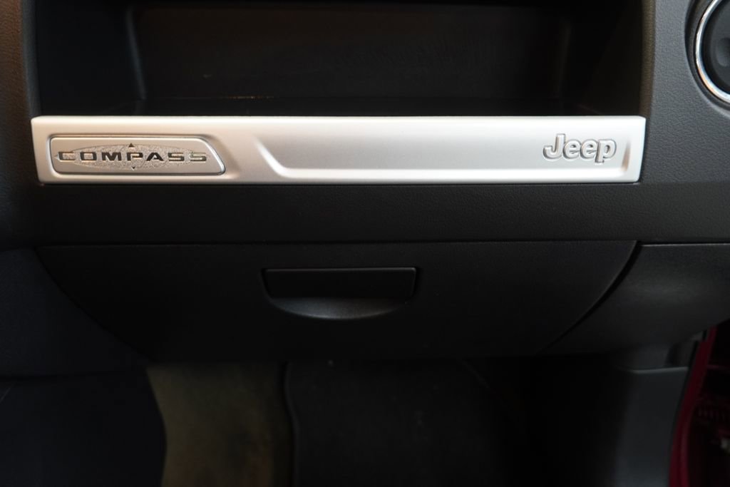 Used 2016 Jeep Compass High Altitude AWD/4WD image 35