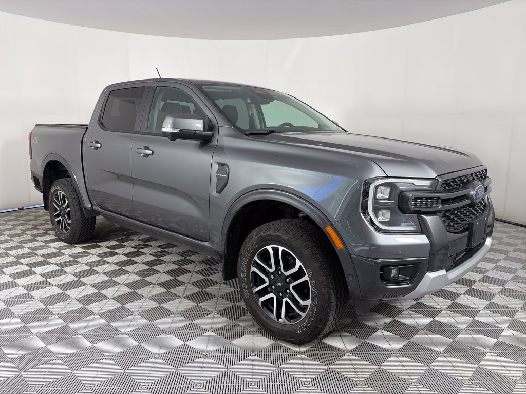 Used 2024 Ford Ranger Lariat w/ FX4 Off-Road Package AWD/4WD image 1