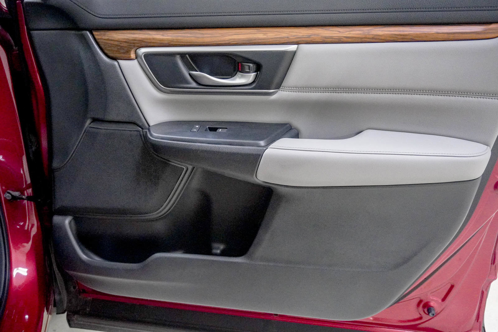Used 2022 Honda CR-V Touring image 34