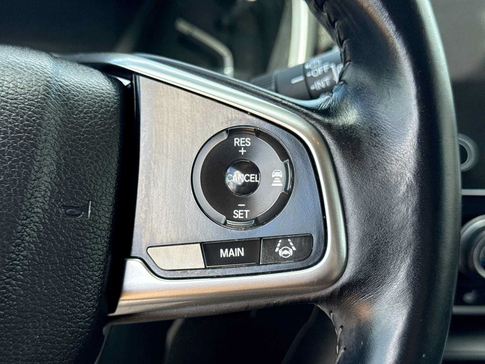 Used 2017 Honda CR-V EX-L image 24