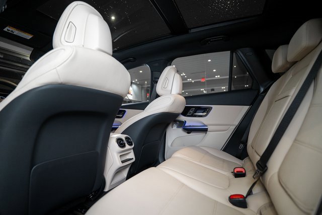 New 2026 Mercedes-Benz GLC 300 4MATIC image 29