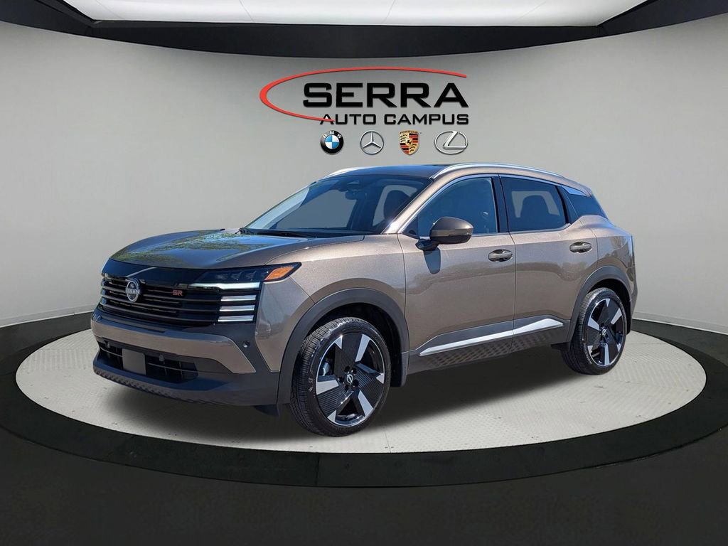 Used 2025 Nissan Kicks SR w/ SR Premium Package AWD/4WD image 1