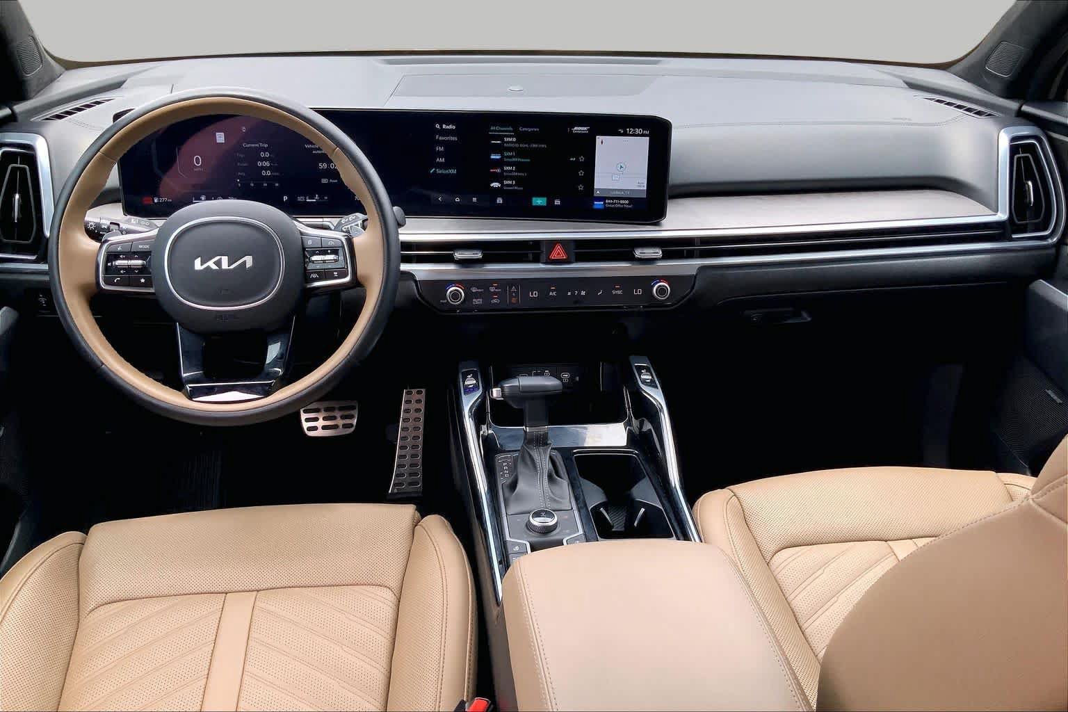 Certified 2025 Kia Sorento SX Prestige w/ Olive Brown Leather Package AWD/4WD image 16