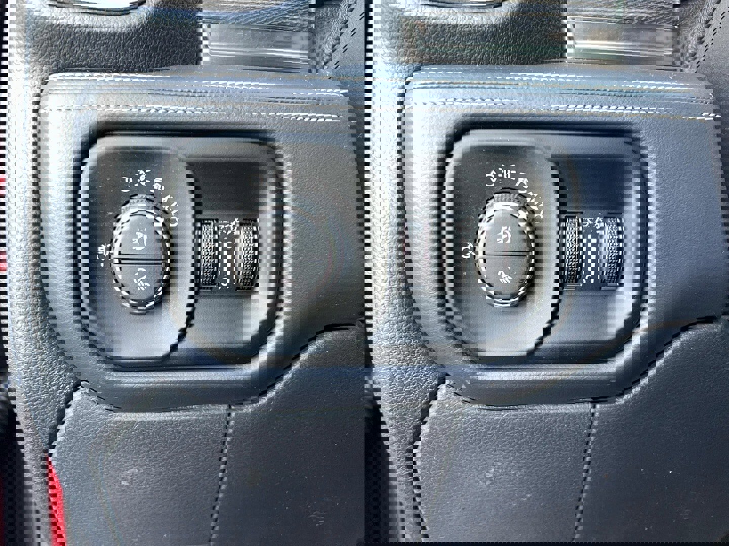 Used 2019 RAM 2500 Limited image 20