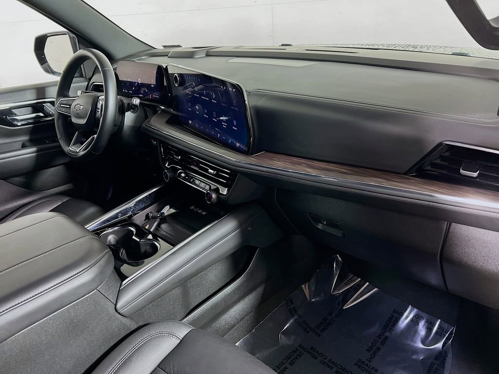 Used 2025 Chevrolet Tahoe Z71 image 23