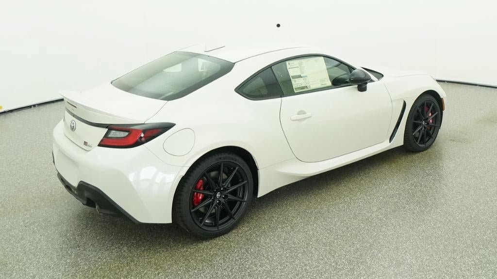 New 2026 Toyota GR86 Premium RWD image 9